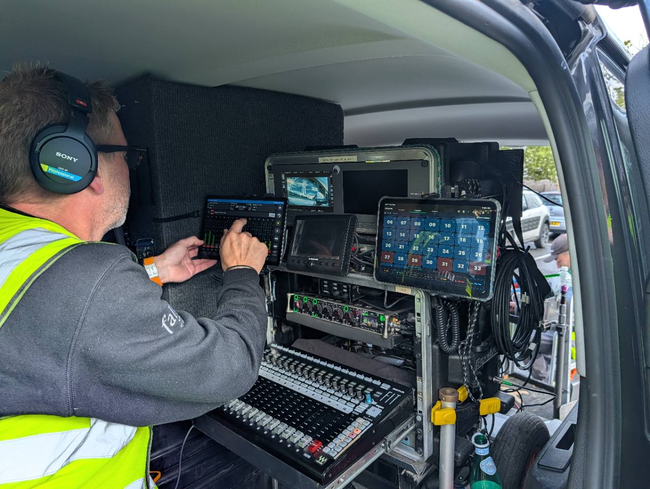 CueLatch in use beside a Sound Devices Scorpio-based production sound cart